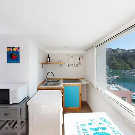 Apartment La Romantica - Corricella Exclusive Terrace Procida