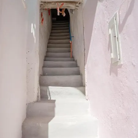 Apartment La Romantica - Corricella Exclusive Terrace