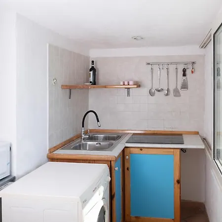 La Romantica - Corricella Exclusive Terrace Apartment *