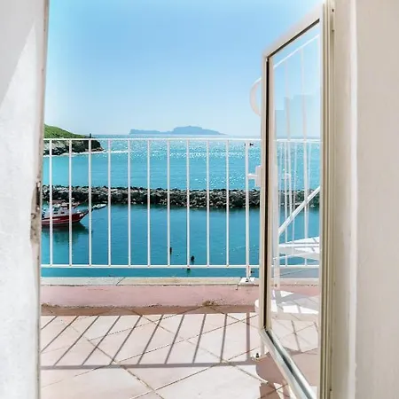 La Romantica - Corricella Exclusive Terrace Apartment Procida