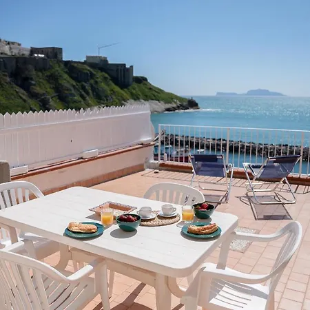 La Romantica - Corricella Exclusive Terrace Apartment Procida