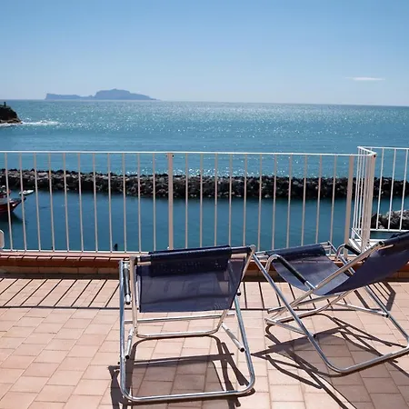 Apartment La Romantica - Corricella Exclusive Terrace
