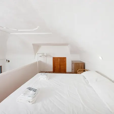Apartment La Romantica - Corricella Exclusive Terrace *