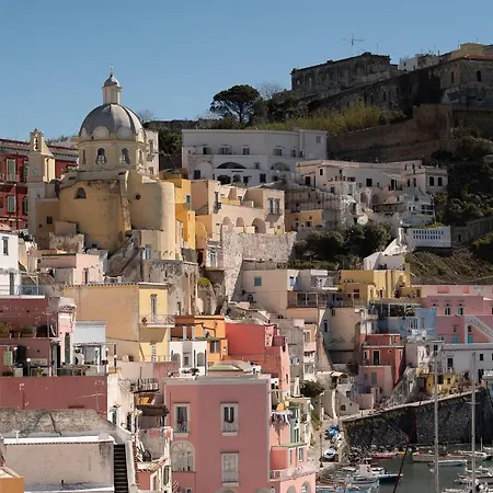 La Romantica - Corricella Exclusive Terrace Apartment